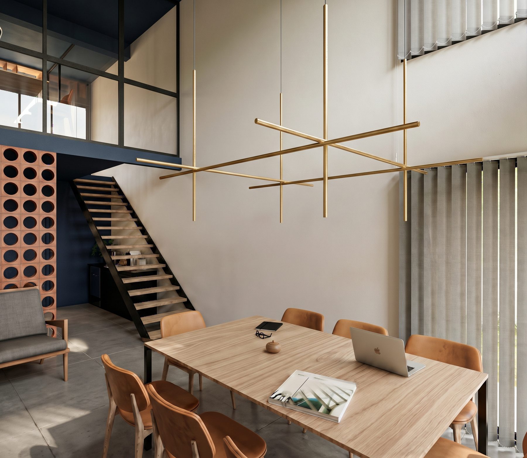 Oficina de doble altura con celosía terracota y mesa de madera